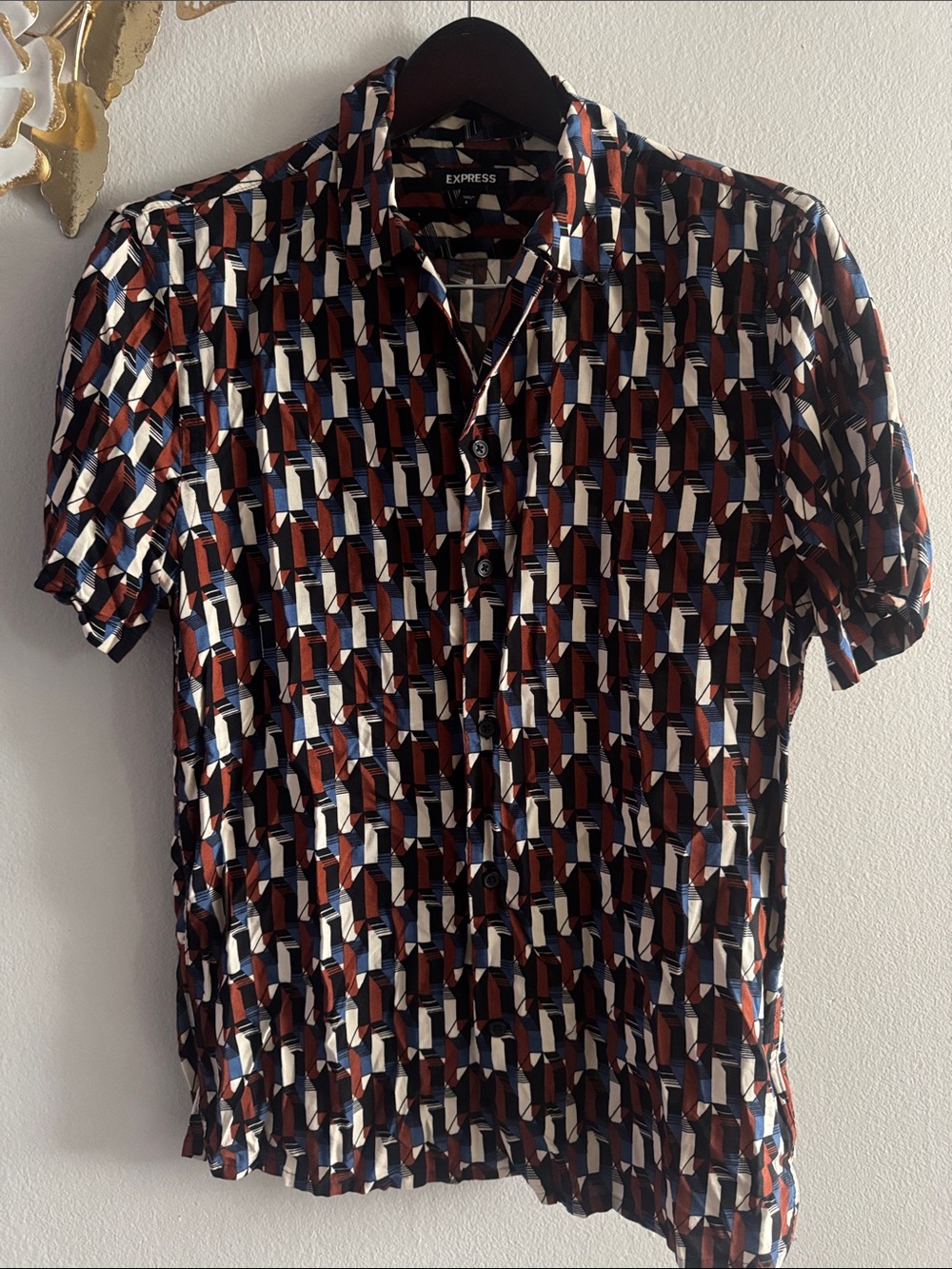 Express Men’s Short Sleeve Geometric Print Shirt - Brown/Blue/White
